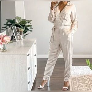 NWT - Adelyn Rae Satin Long Sleeve Jumpsuit in Nude size XS oversized
